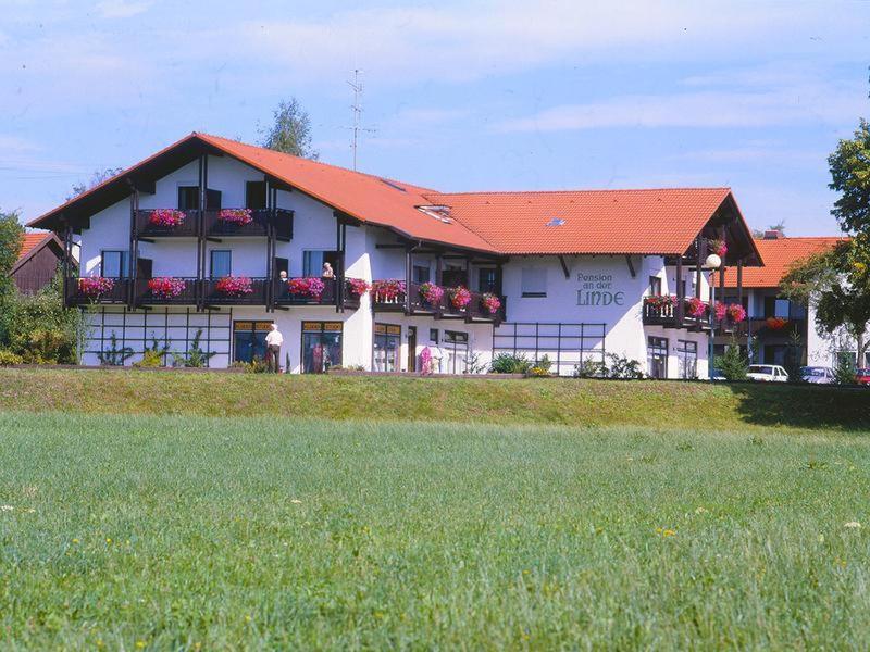 Pension An Der Linde Bad Birnbach Bagian luar foto